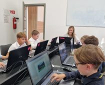 NewITSchool-25-022